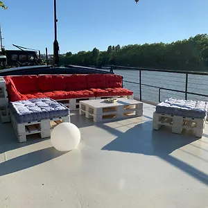 https://peniche-pourquoi-pas.fr-paris.fr